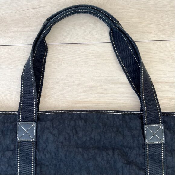 Vintage Early 2000s Kipling Women's Black Large Travel Tote Bag / Minimalist - Picture 8 of 16